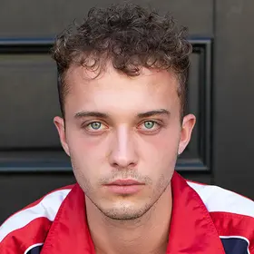 Felix Düll - Graduating Class 2024 IAF Schauspielschule