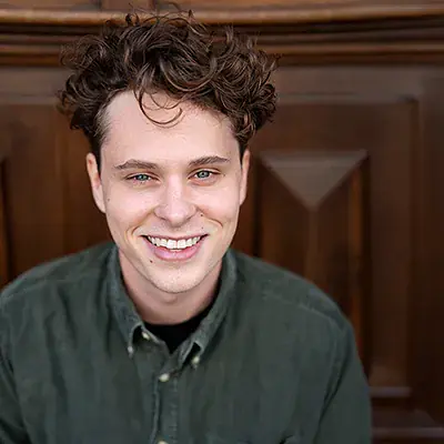 Portrait von Tobias Schäfer, Dozent an der iaf - Internationale Akademie für Filmschauspiel