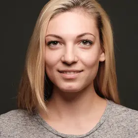 Portrait von Franziska Henning, Absolventin der IAF Schauspielschule, 2017