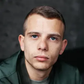 Portrait von Nico Schulz, Absolvent der IAF Schauspielschule, 2018